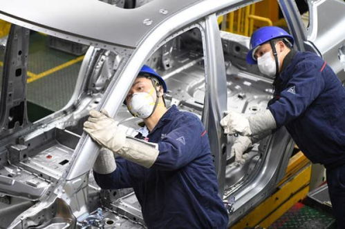 重慶 長(zhǎng)安汽車(chē)復(fù)產(chǎn) 新車(chē)下線