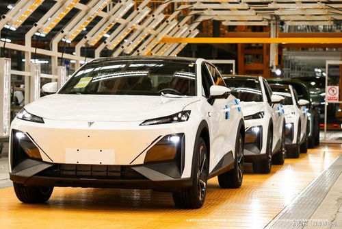 深藍(lán)汽車何以成為爆款？9月交付再破萬輛、累計(jì)銷量突破十萬輛的背后